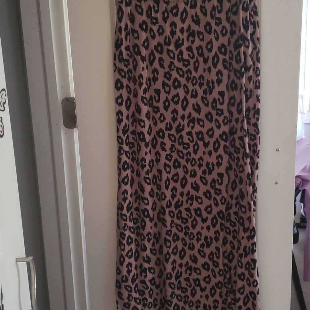 Leopard Print Maxi Skirt in Taupe and Black